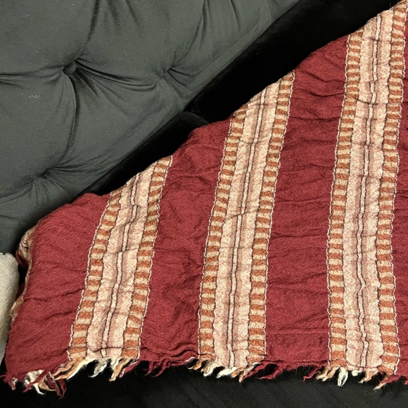 Aritzia Wilfred Burgundy Stripe Blanket Scarf - Picture 6 of 11